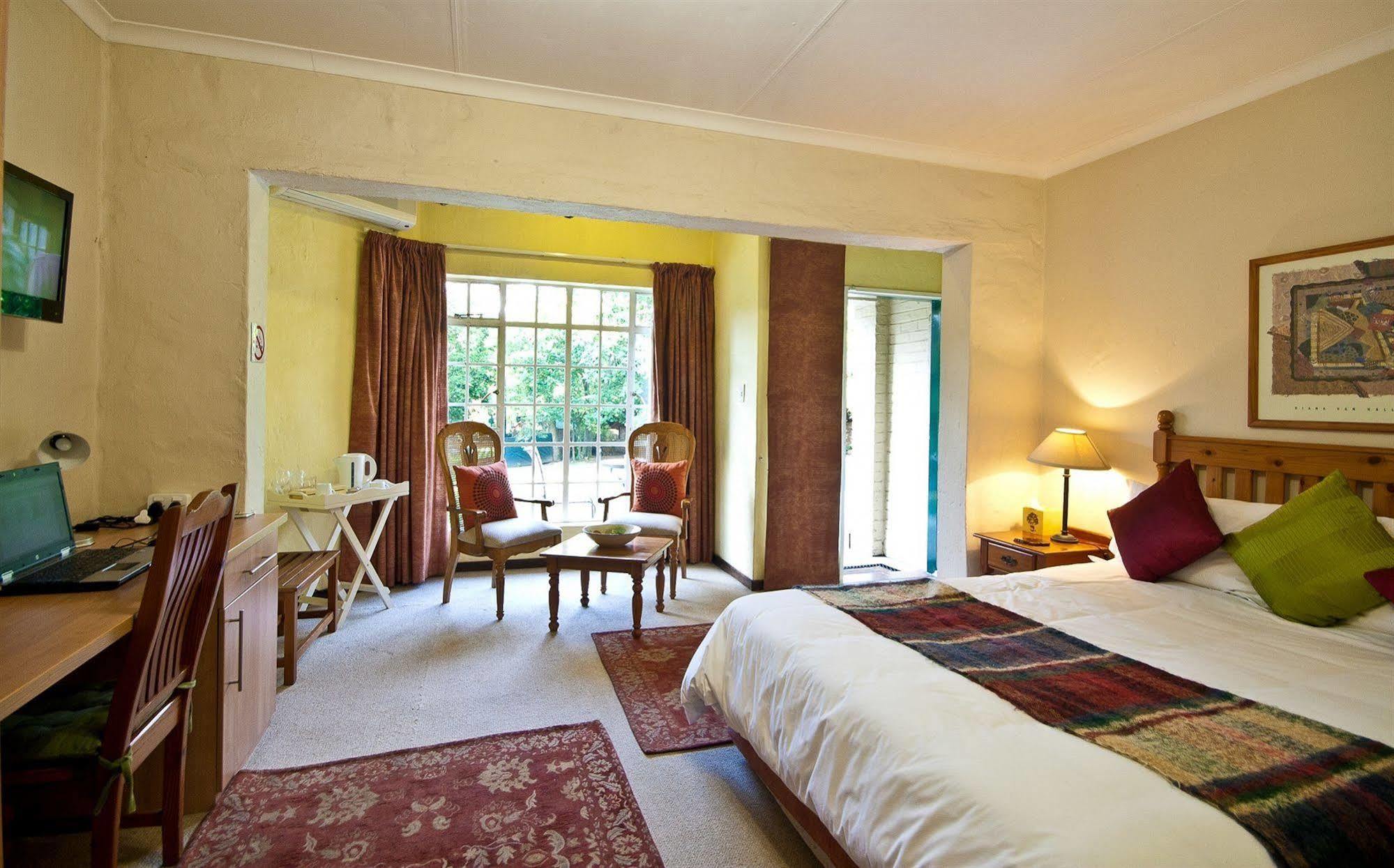 Thatchfoord Lodge Joanesburgo Exterior foto